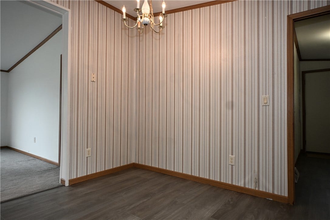 1039 Golden Circle, Elizabeth, PA 15037