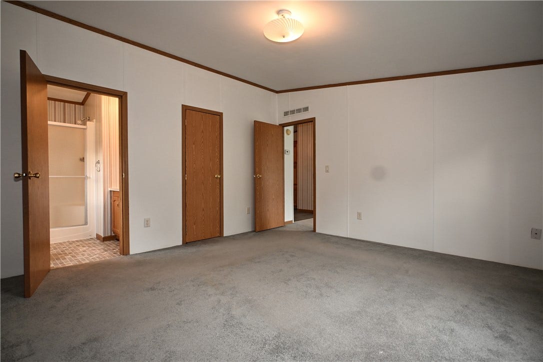 1039 Golden Circle, Elizabeth, PA 15037