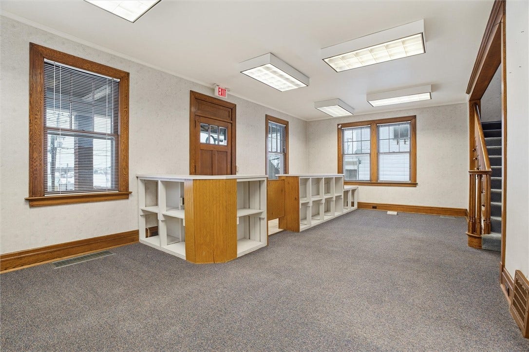 313 Morgantown St, Uniontown, PA 15401