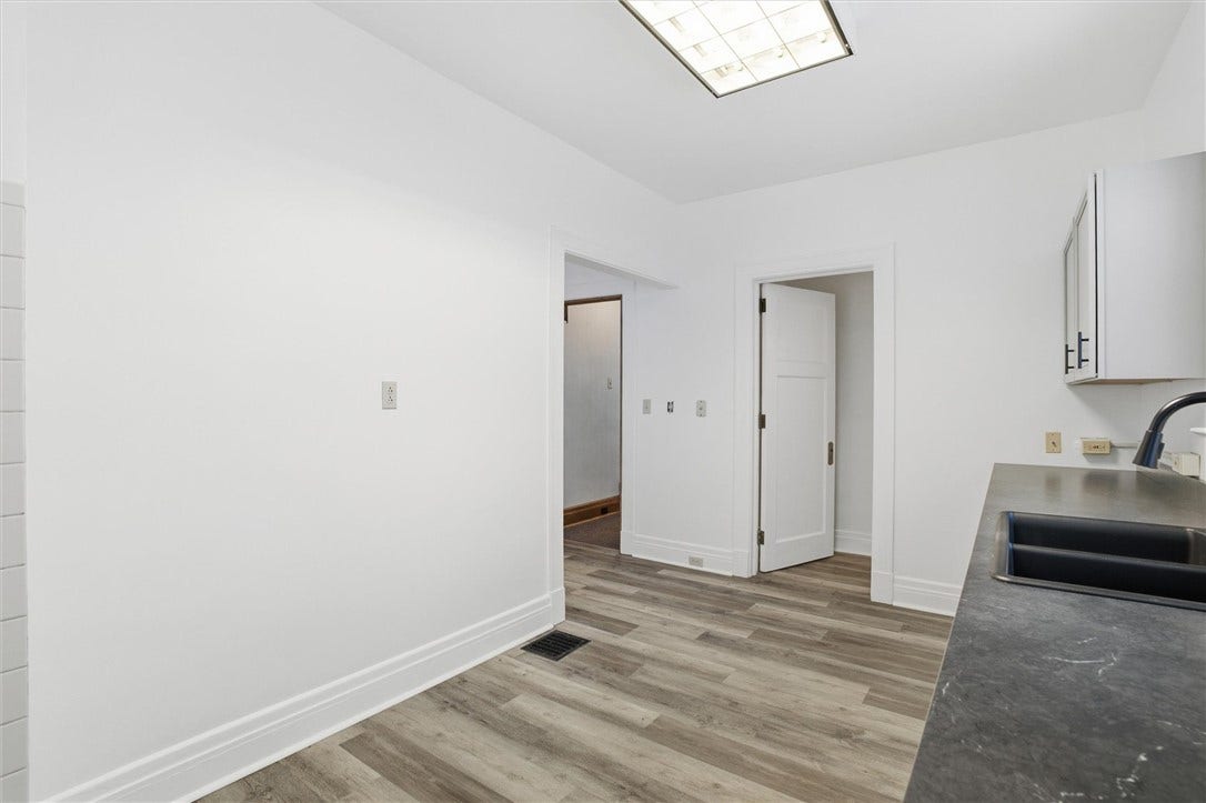 313 Morgantown St, Uniontown, PA 15401