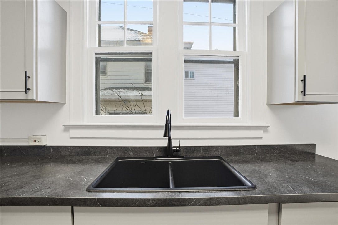 313 Morgantown St, Uniontown, PA 15401