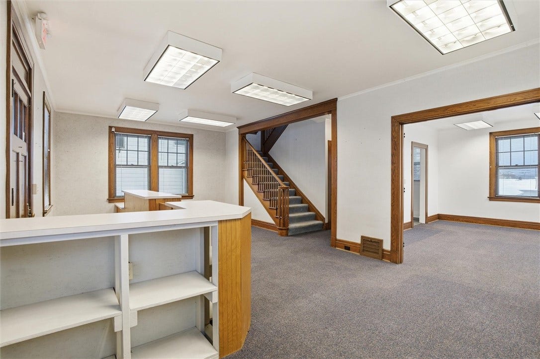 313 Morgantown St, Uniontown, PA 15401