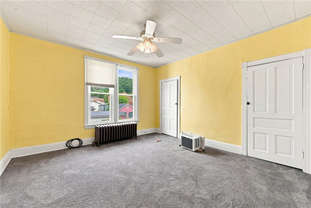 209 S 5TH STREET, West Newton, PA 15089