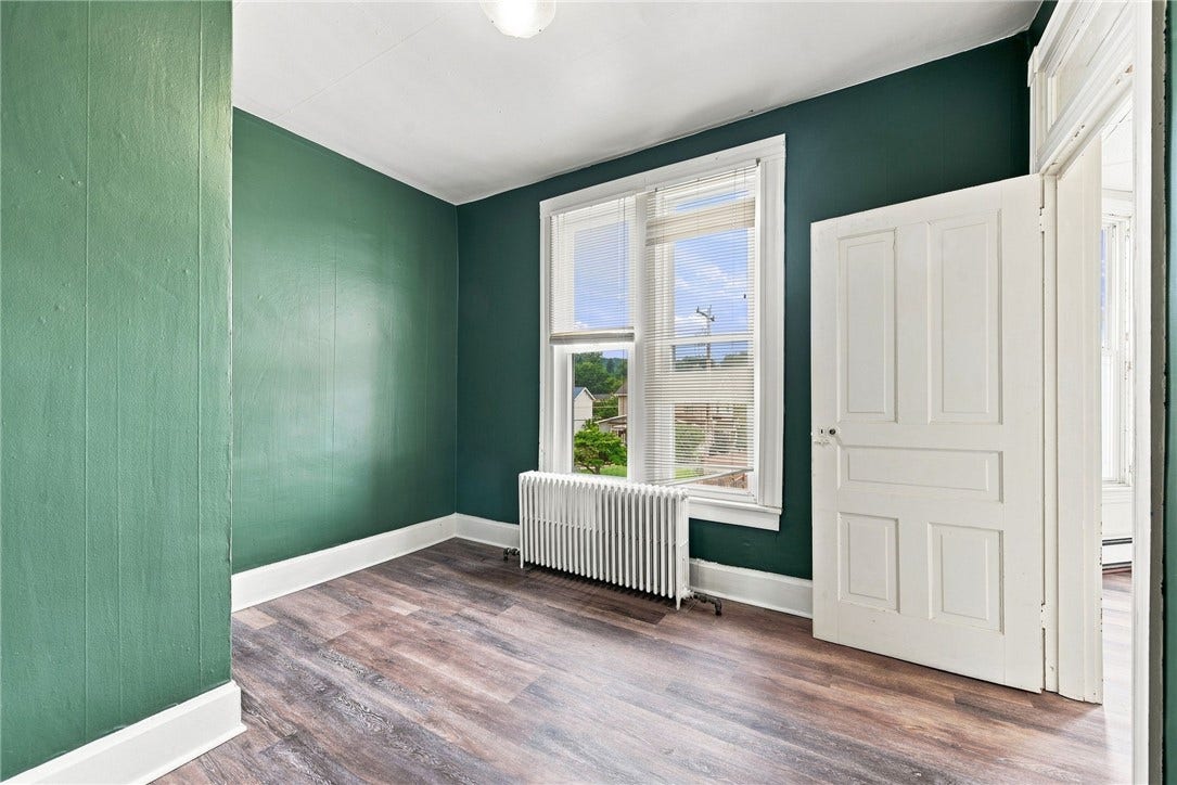 209 S 5TH STREET, West Newton, PA 15089