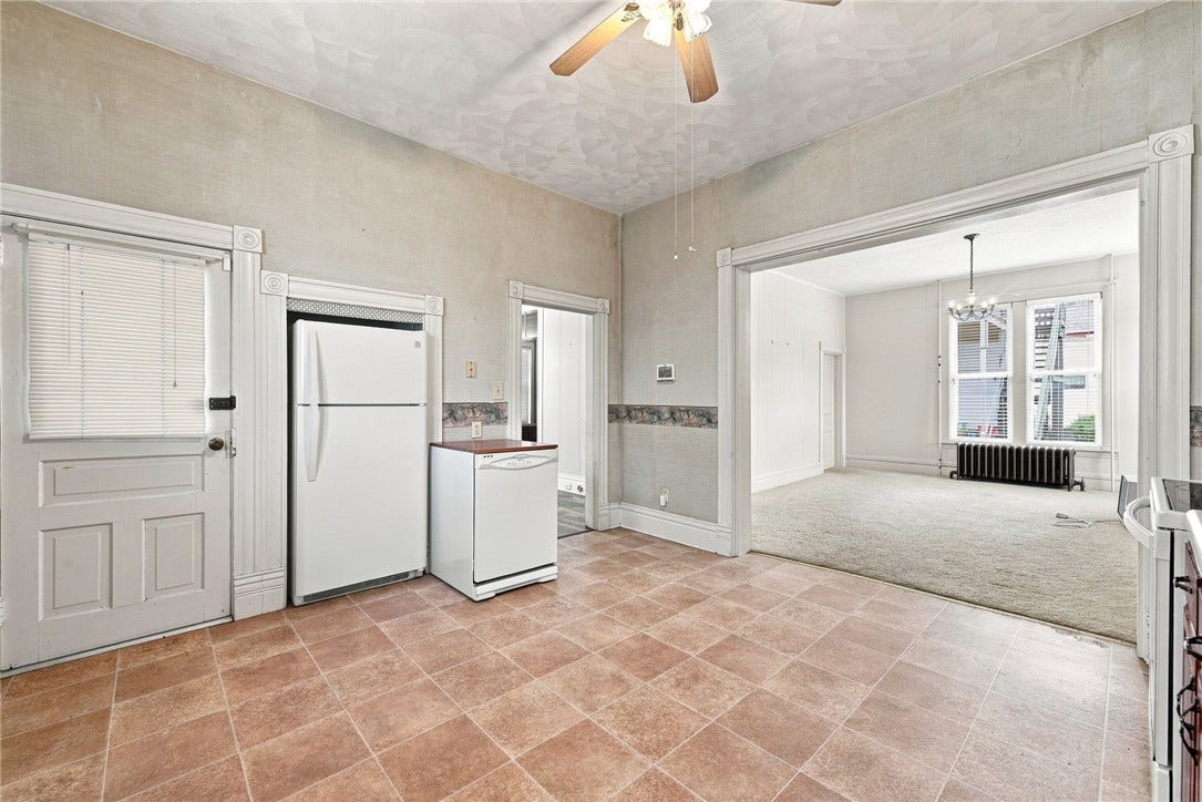 209 S 5TH STREET, West Newton, PA 15089