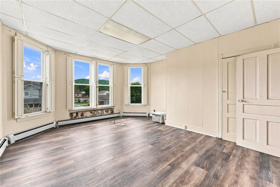 209 S 5TH STREET, West Newton, PA 15089