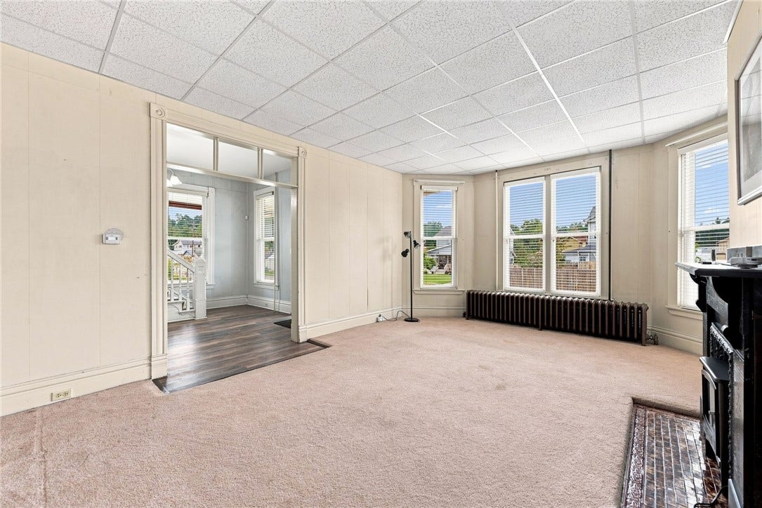 209 S 5TH STREET, West Newton, PA 15089