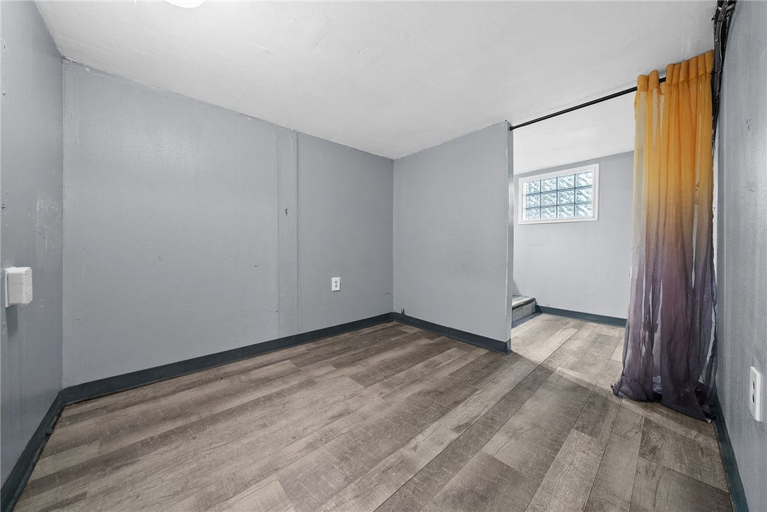 4330 Overhill St, Bethel Park, PA 15102