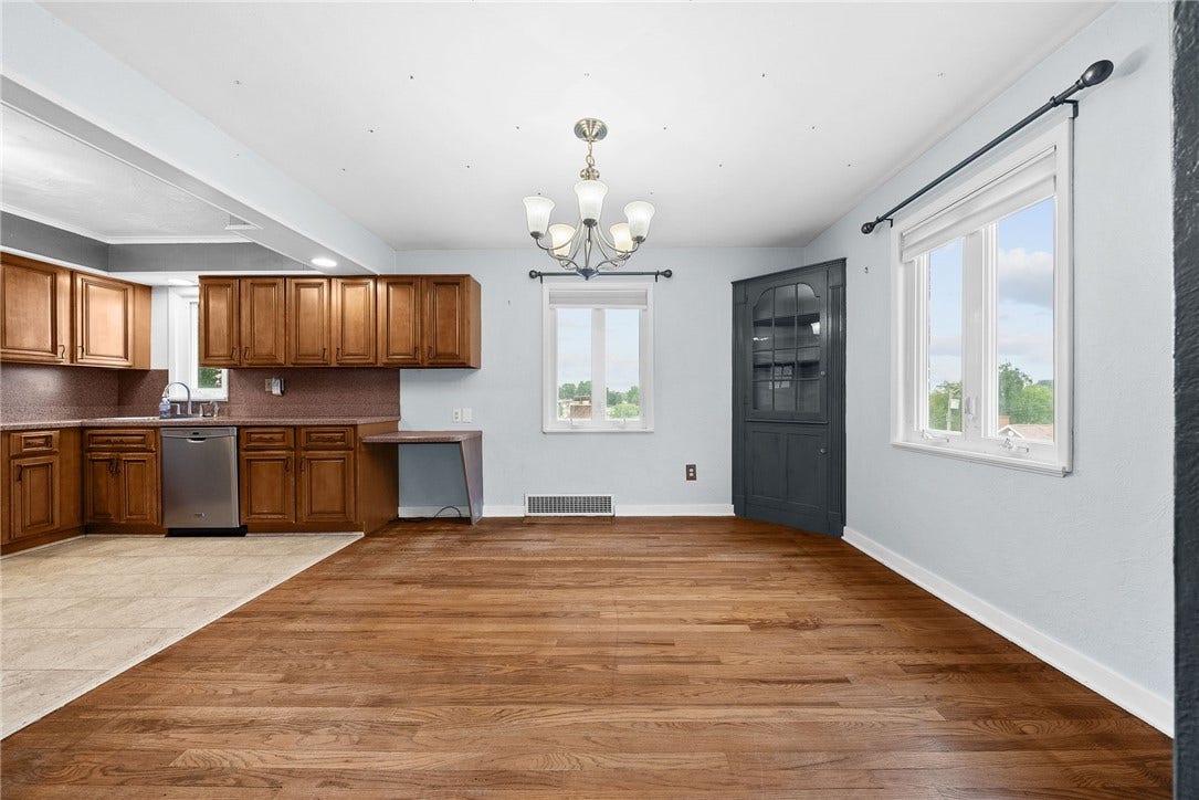 4330 Overhill St, Bethel Park, PA 15102