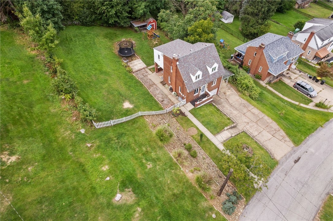 4330 Overhill St, Bethel Park, PA 15102