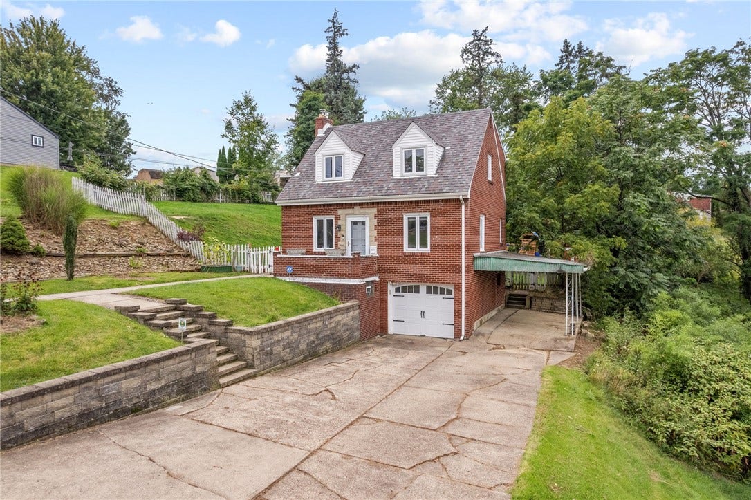 4330 Overhill St, Bethel Park, PA 15102