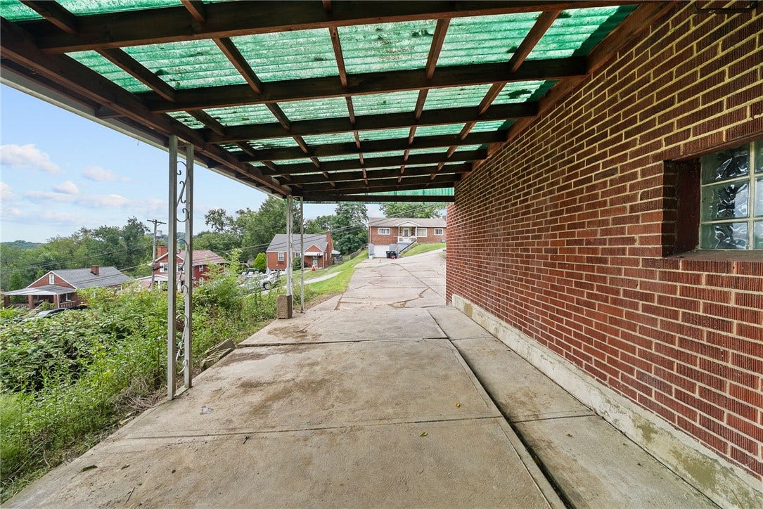 Carport