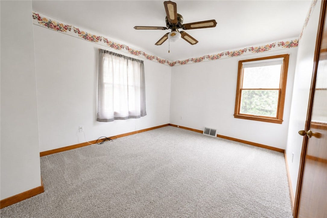 Primary Bedroom 14x11