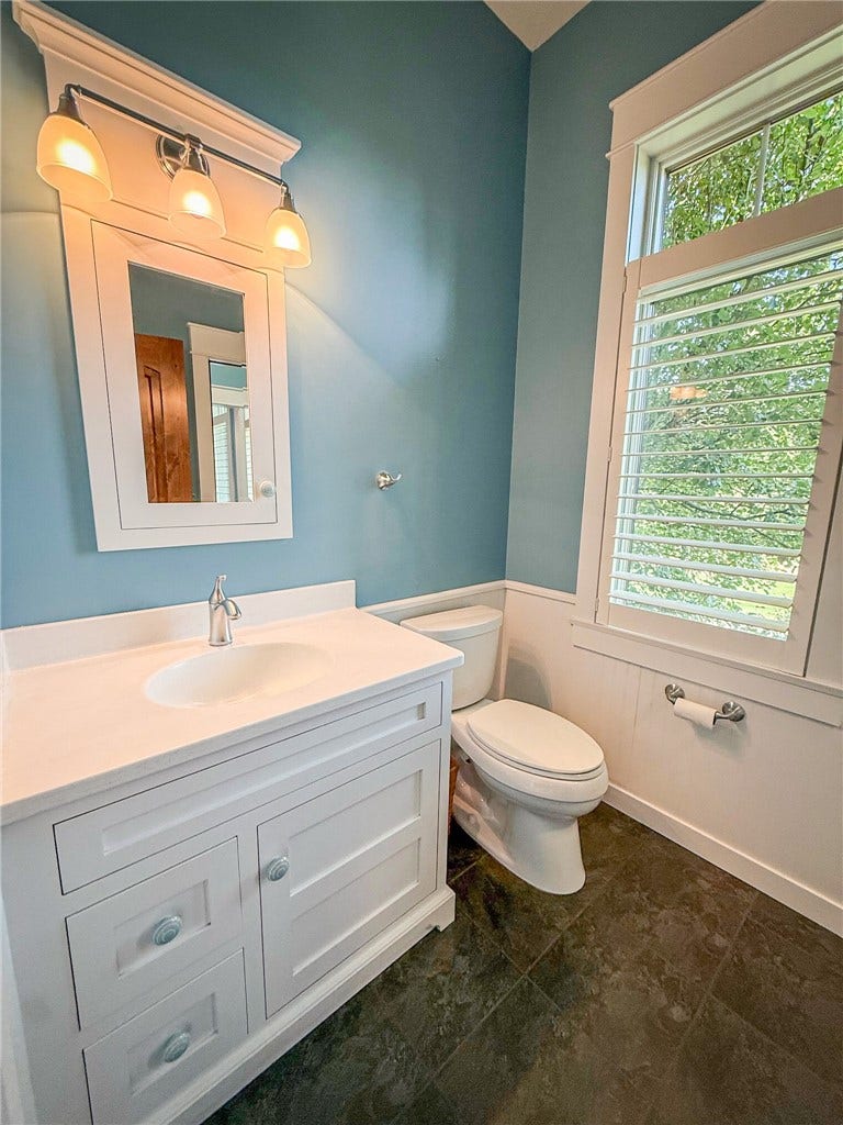 921 Three Degree Rd, Butler, PA 16002