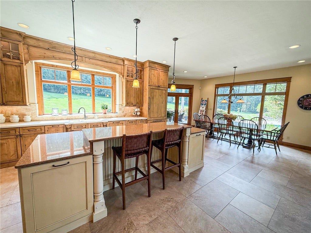 921 Three Degree Rd, Butler, PA 16002