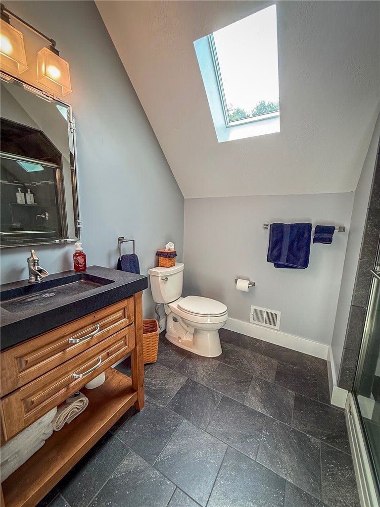 921 Three Degree Rd, Butler, PA 16002