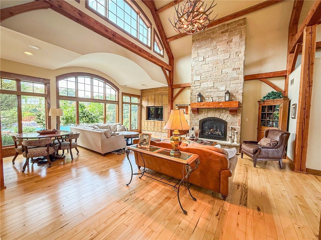 921 Three Degree Rd, Butler, PA 16002