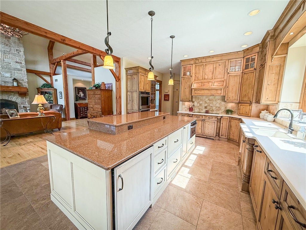 921 Three Degree Rd, Butler, PA 16002