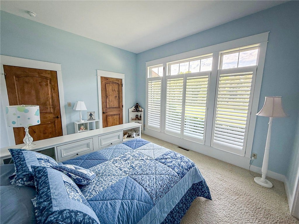 921 Three Degree Rd, Butler, PA 16002