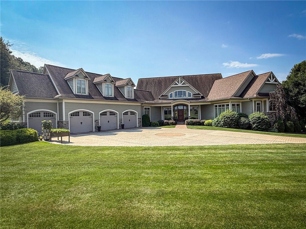 921 Three Degree Rd, Butler, PA 16002