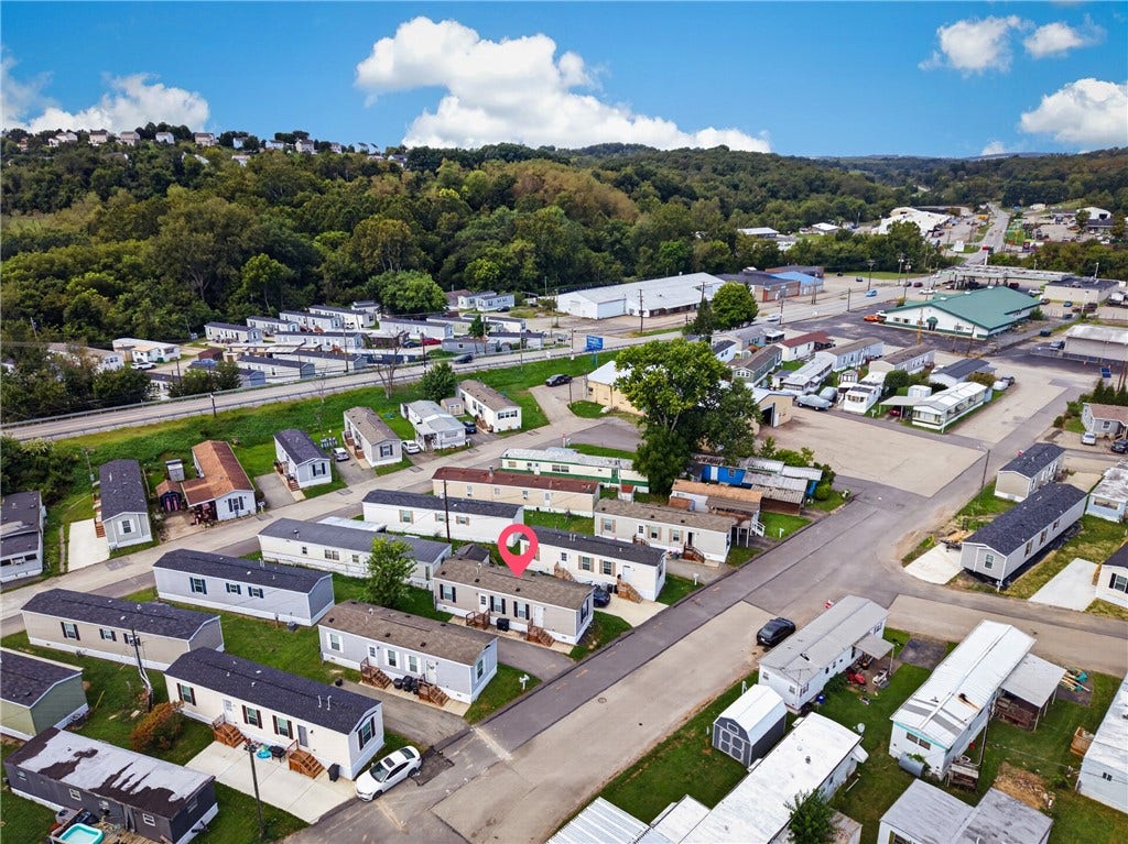 49 Imperial Ave, Washington, PA 15301