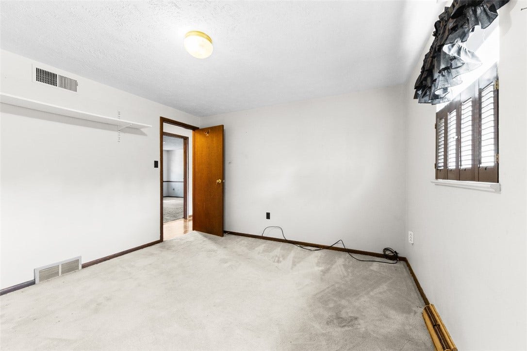 502 Saint Thomas Drive, Greensburg, PA 15601