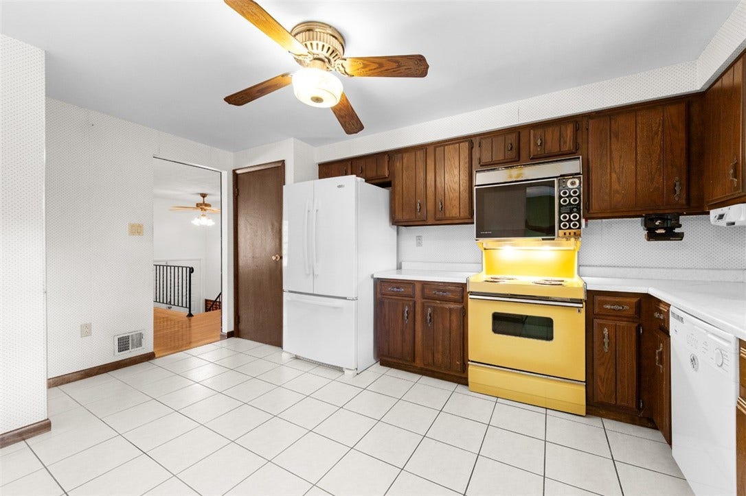 502 Saint Thomas Drive, Greensburg, PA 15601
