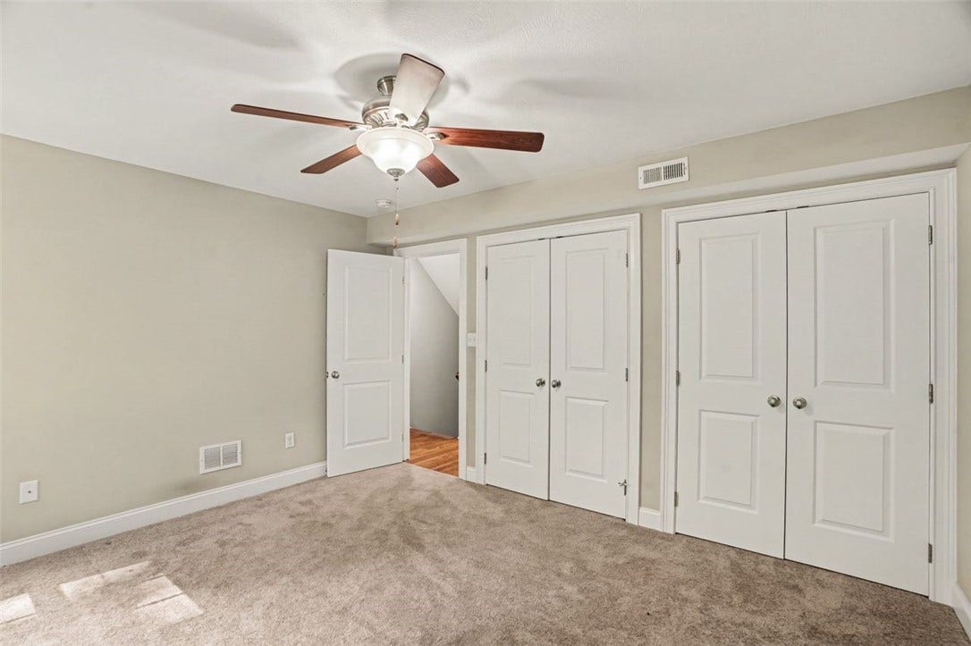 5516 Claybourne St, Pittsburgh, PA 15232 5516 Claybourne St, Pittsburgh, PA 15232