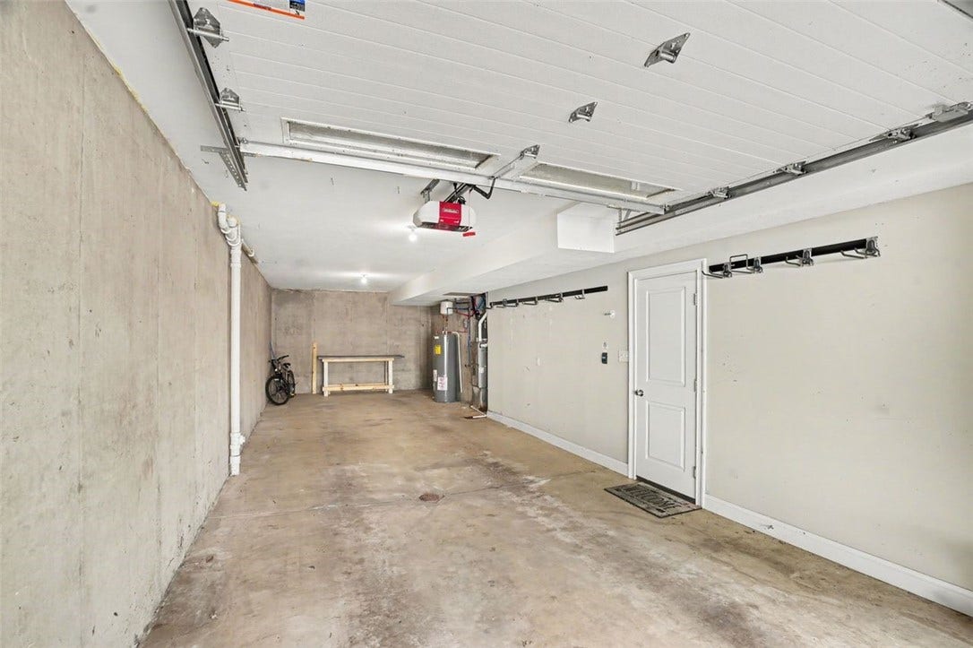 5516 Claybourne St, Pittsburgh, PA 15232 5516 Claybourne St, Pittsburgh, PA 15232