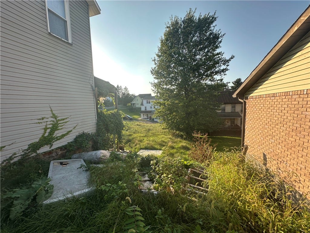 426 High St, Brownsville, PA 15417