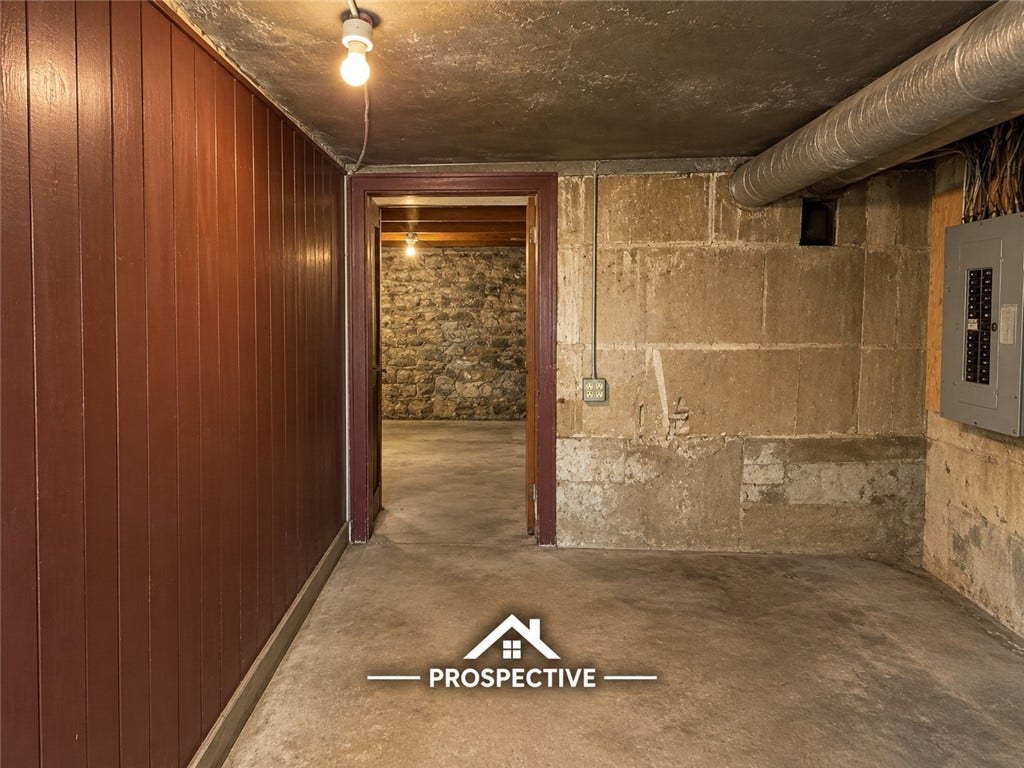 426 High St, Brownsville, PA 15417