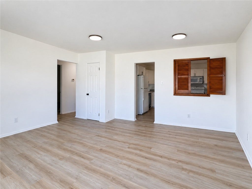 410 Cowan Dr, Elizabeth, PA 15037