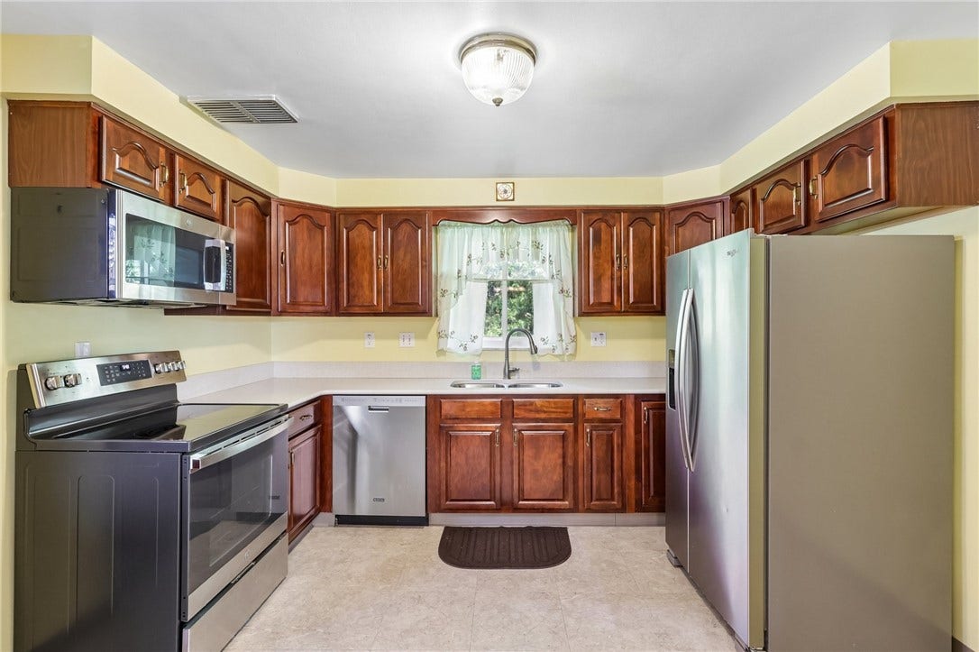 5391 California Ave, Bethel Park, PA 15102
