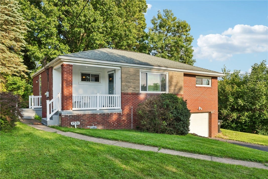 5391 California Ave, Bethel Park, PA 15102