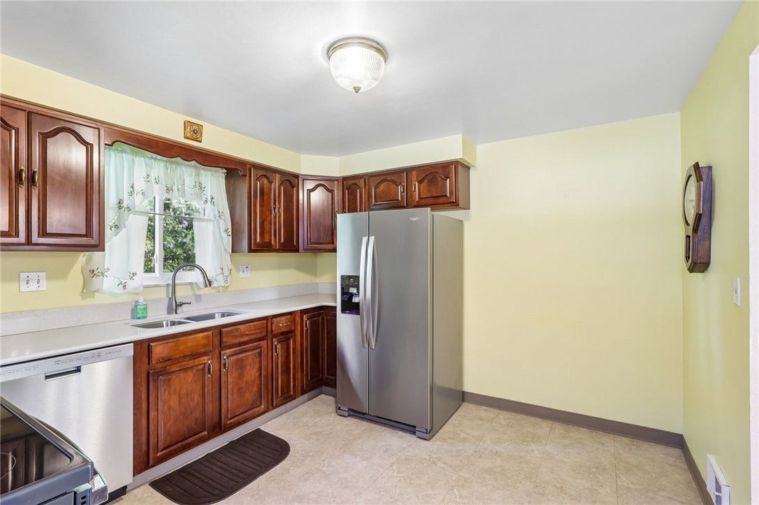 5391 California Ave, Bethel Park, PA 15102