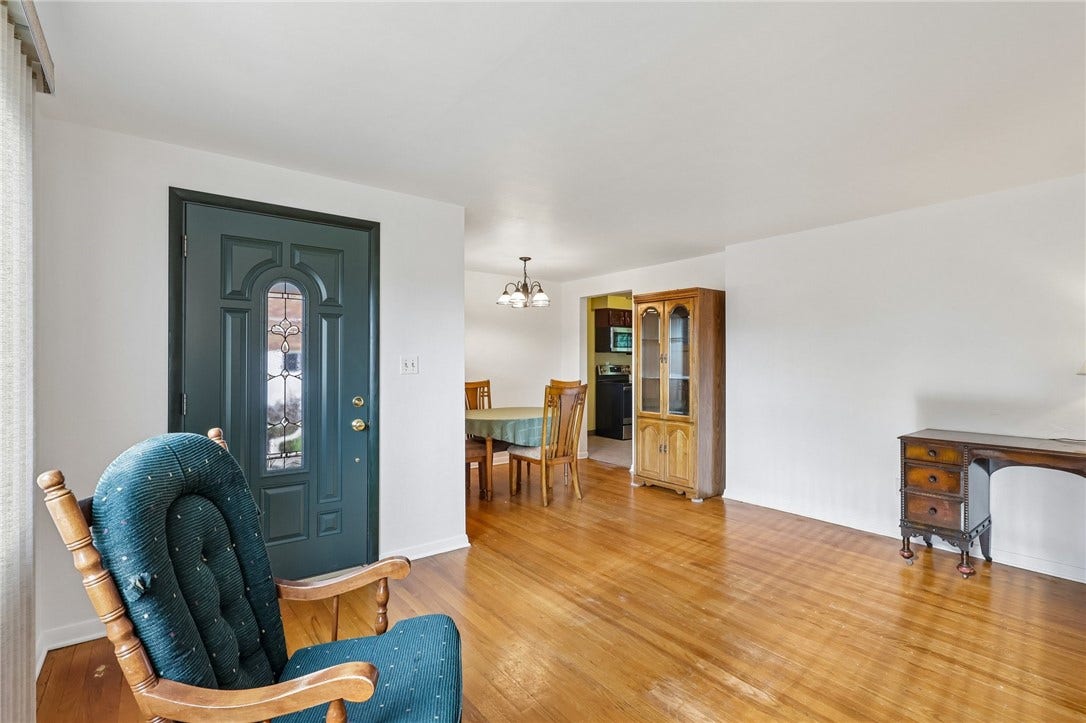 5391 California Ave, Bethel Park, PA 15102