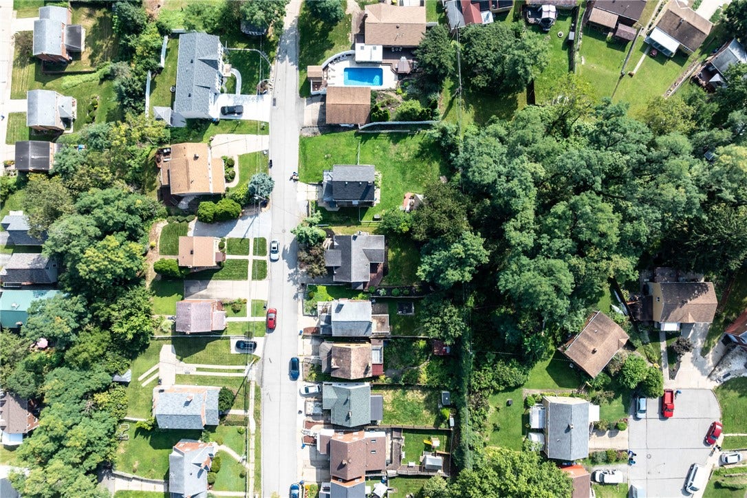 632 Lamarido St, Pittsburgh, PA 15226 632 Lamarido St, Pittsburgh, PA 15226