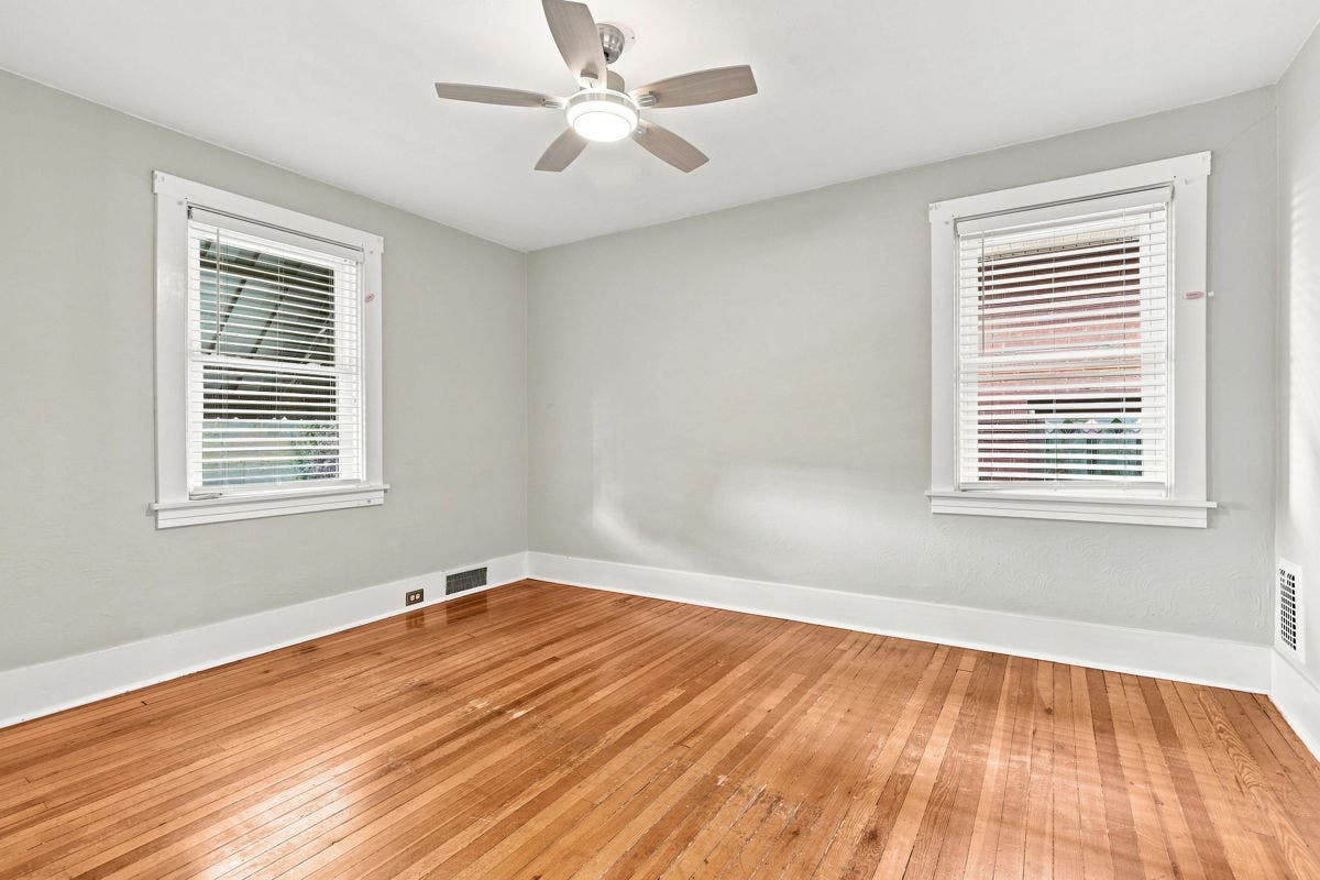 8 5th Street, Pittsburgh, PA 15215 8 5th Street, Pittsburgh, PA 15215