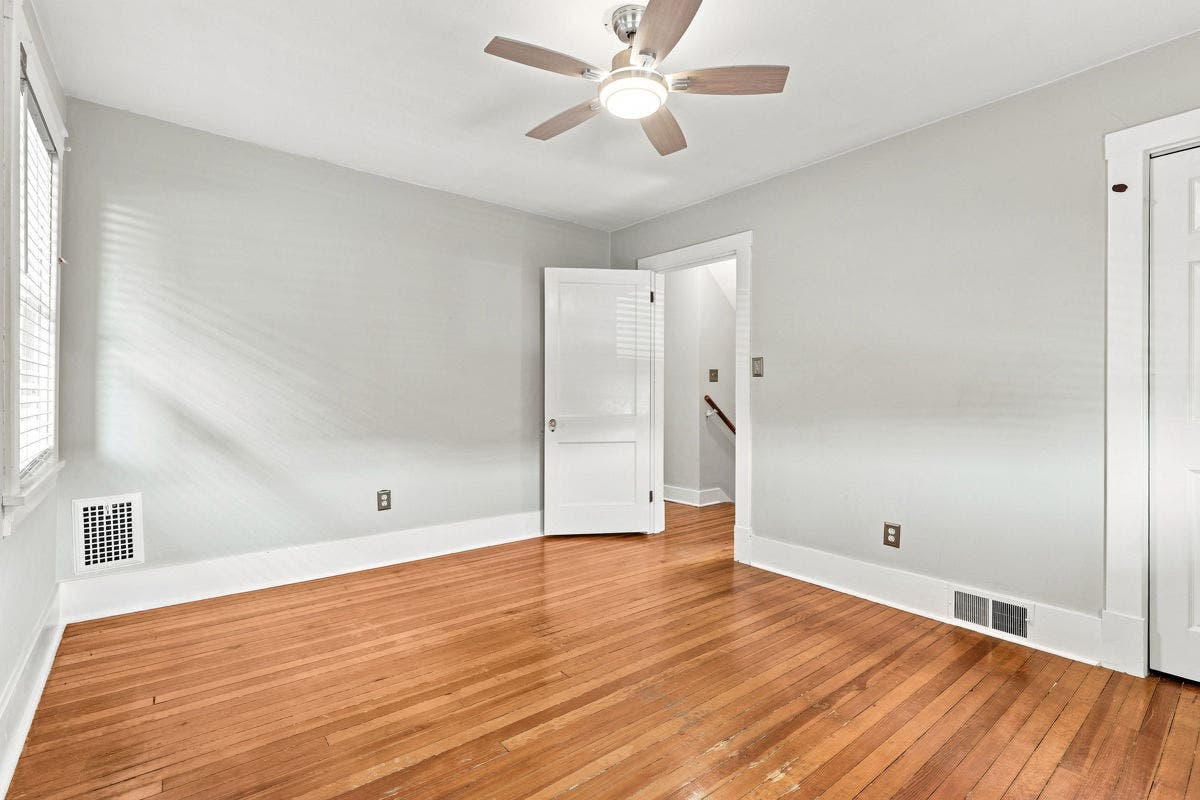 8 5th Street, Pittsburgh, PA 15215 8 5th Street, Pittsburgh, PA 15215