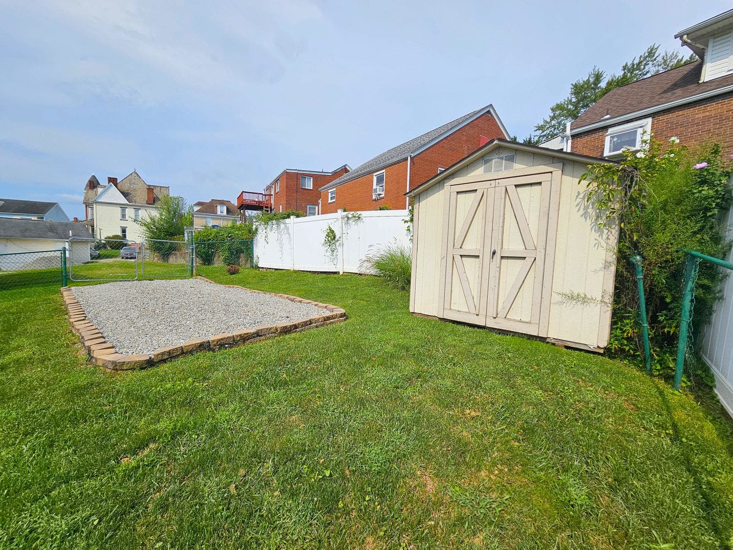 29 E Katherine Avenue, Washington, PA 15301