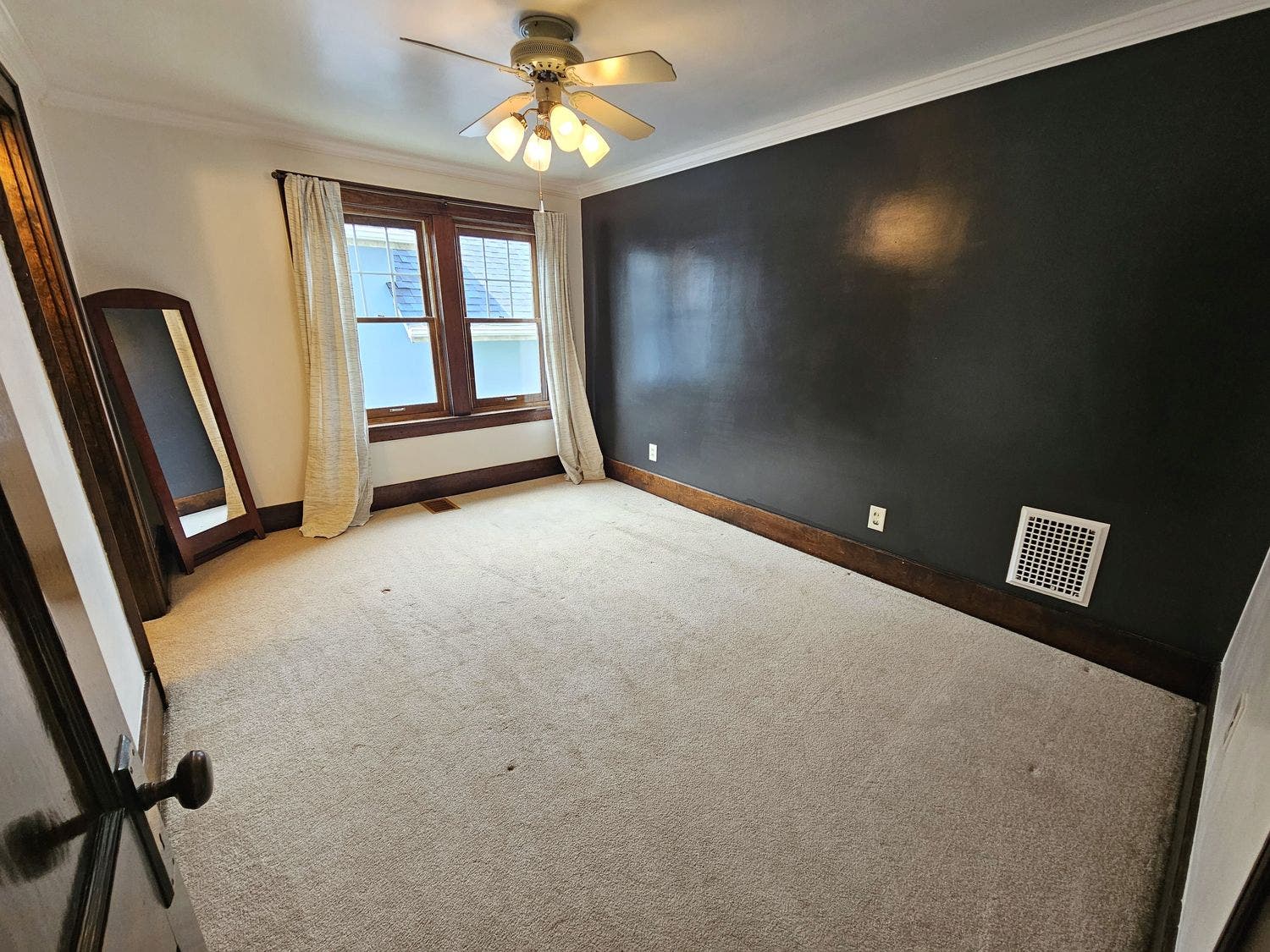 29 E Katherine Avenue, Washington, PA 15301