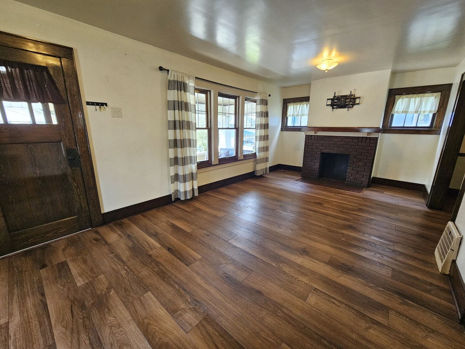29 E Katherine Avenue, Washington, PA 15301