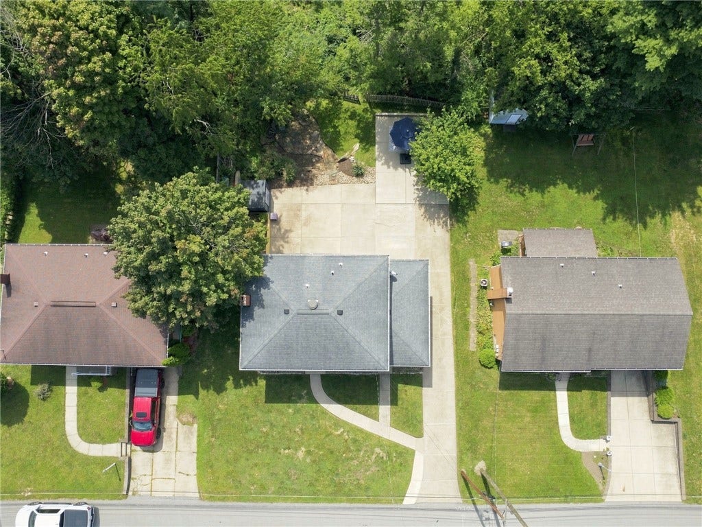 224 Elbe Dr, Pittsburgh, PA 15209 224 Elbe Dr, Pittsburgh, PA 15209