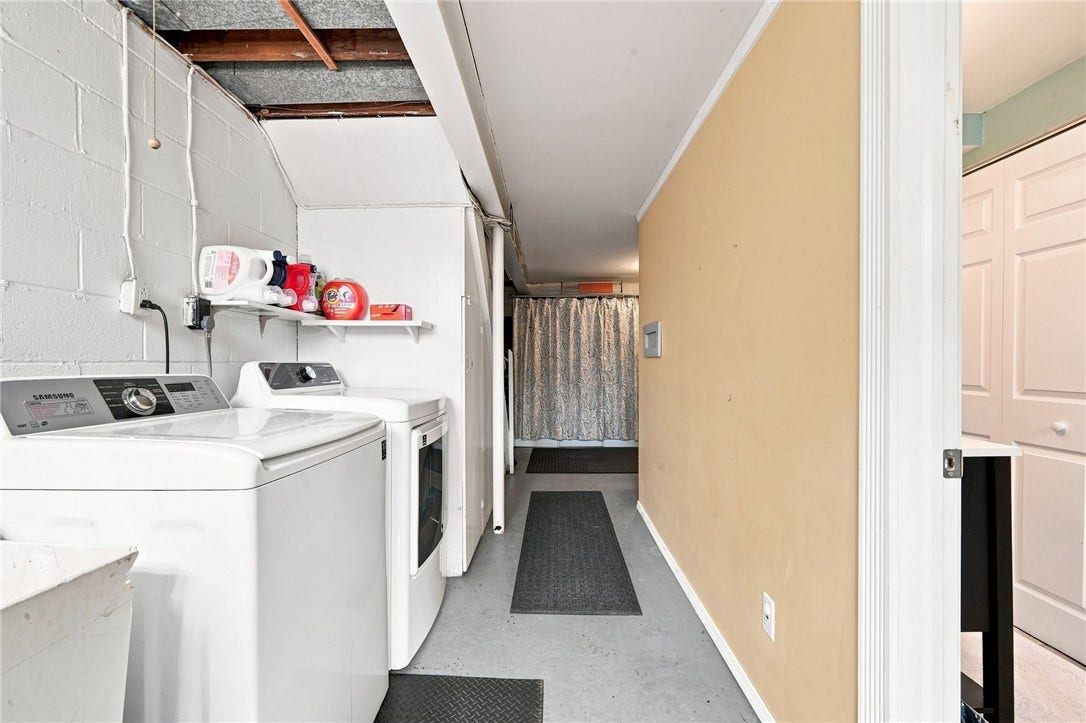 224 Elbe Dr, Pittsburgh, PA 15209 224 Elbe Dr, Pittsburgh, PA 15209