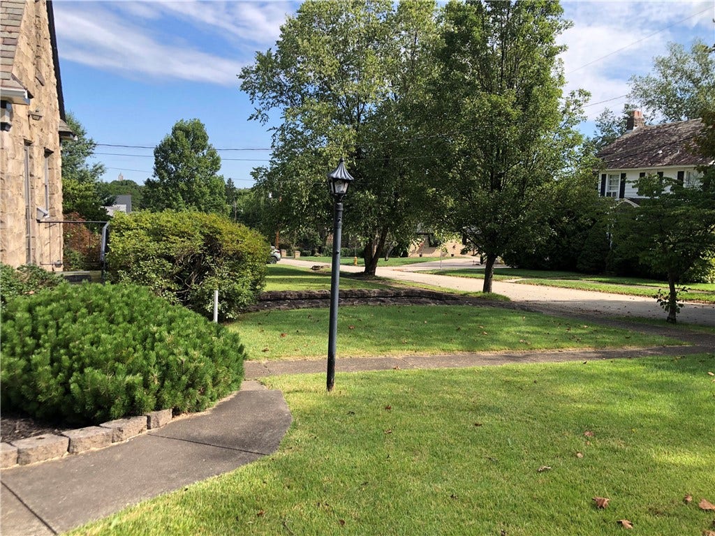 51 LINDEN PL, Uniontown, PA 15401