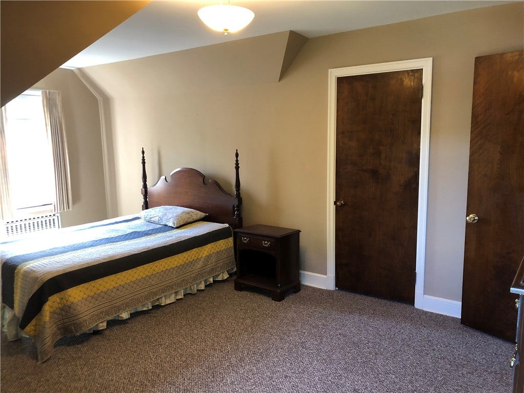 51 LINDEN PL, Uniontown, PA 15401