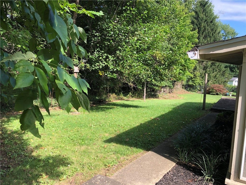 51 LINDEN PL, Uniontown, PA 15401