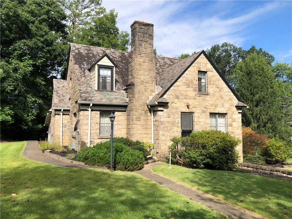 51 LINDEN PL, Uniontown, PA 15401