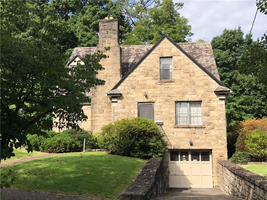 51 LINDEN PL, Uniontown, PA 15401