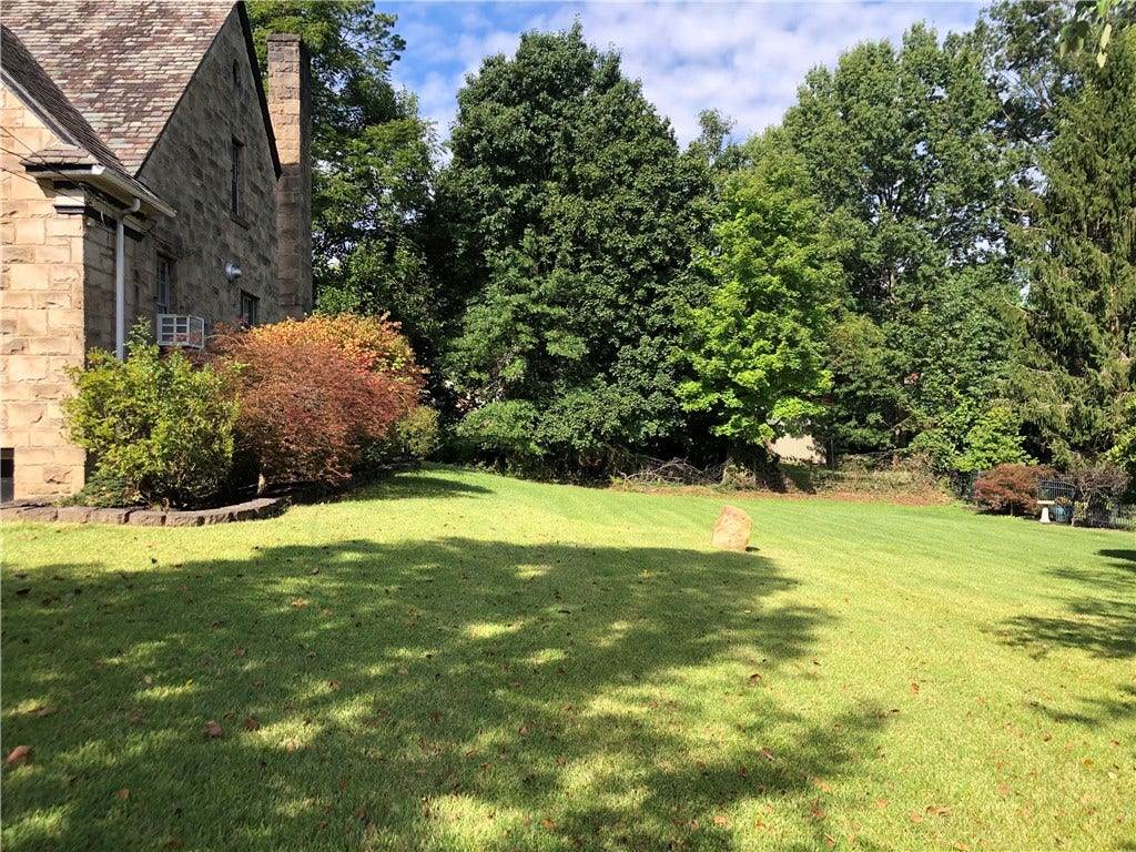 51 LINDEN PL, Uniontown, PA 15401